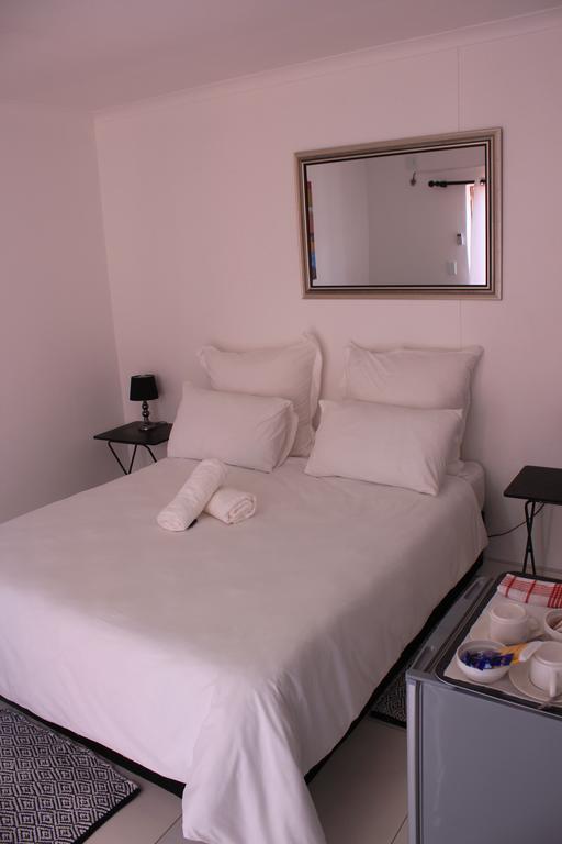 Niilo'S Guesthouse Rundu Dış mekan fotoğraf