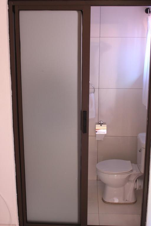 Niilo'S Guesthouse Rundu Dış mekan fotoğraf